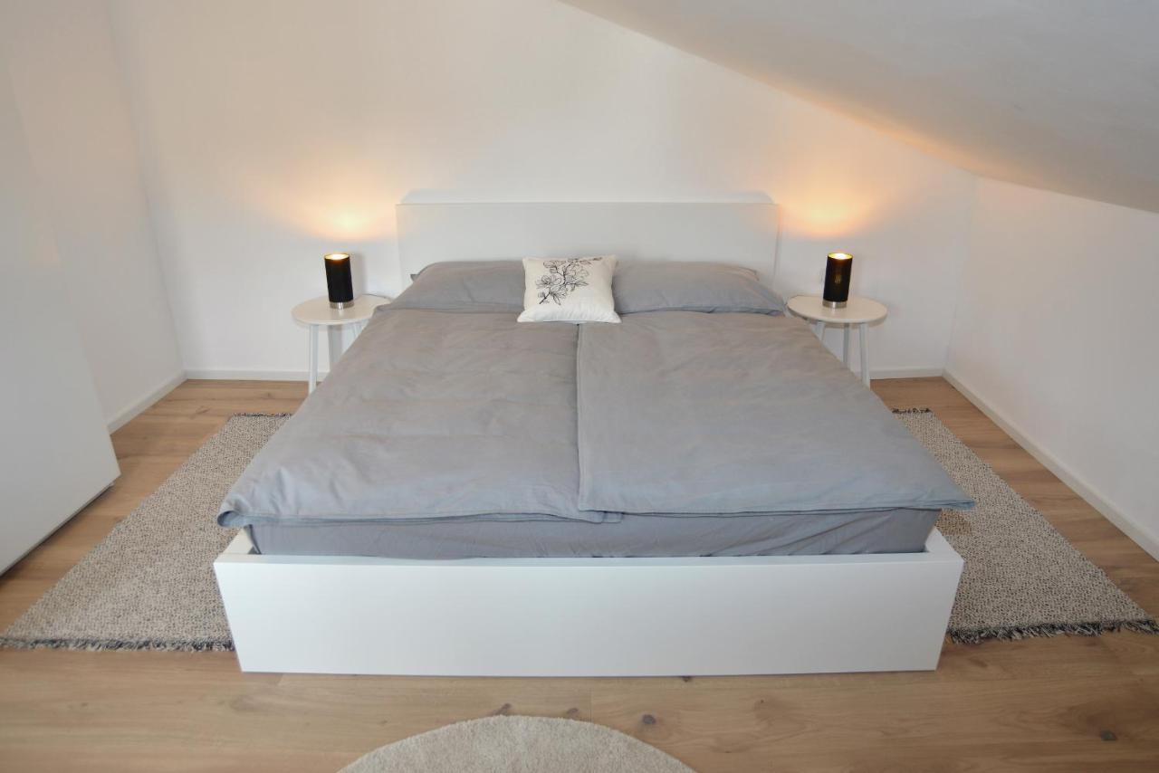 Ferienwohnung Innsbruck-Vill ภายนอก รูปภาพ